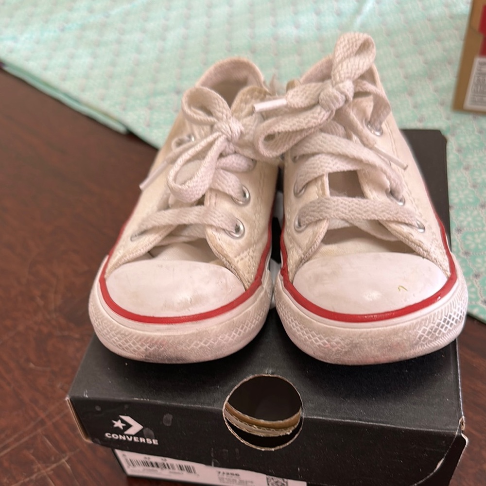 Converse White and Red Sneakers Classic Canvas Design